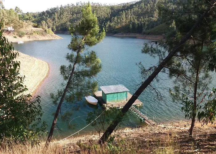 Casa Riotempo + Jangada Nyaraló *